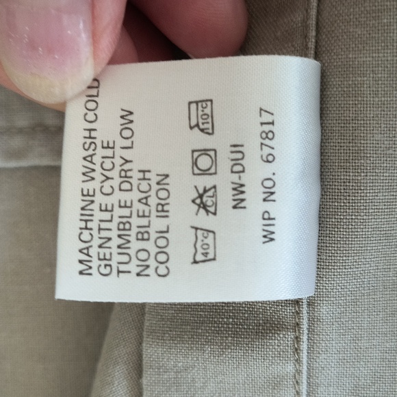 Woolrich 100% Cotton Long Sleeve Sand color Button up size L - Picture 9 of 15